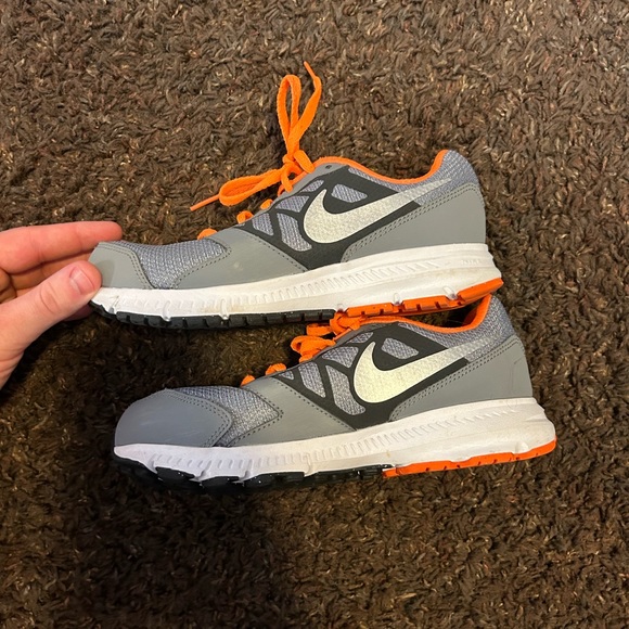 Nike Downshifter 6 Running Shoes, 684979-008, Grey/Orange, Youth US 3Y 0031 - Picture 2 of 5